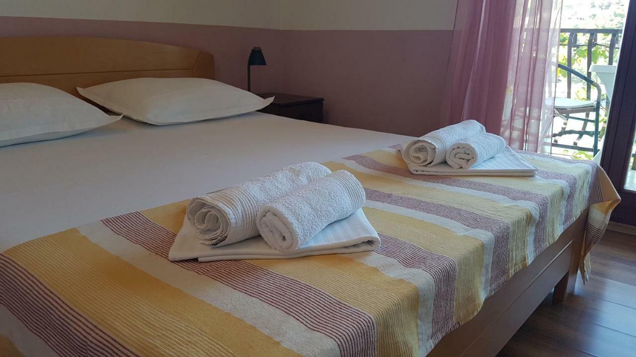 Apartments And Room Caric Jelsa  Luaran gambar