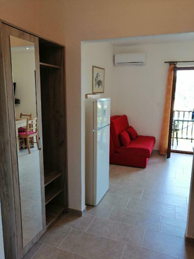 Apartments And Room Caric Jelsa  Luaran gambar