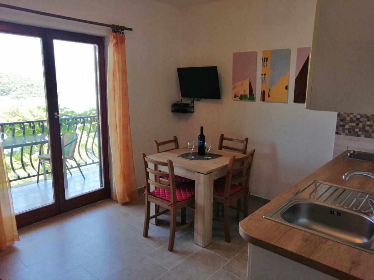 Apartments And Room Caric Jelsa  Luaran gambar