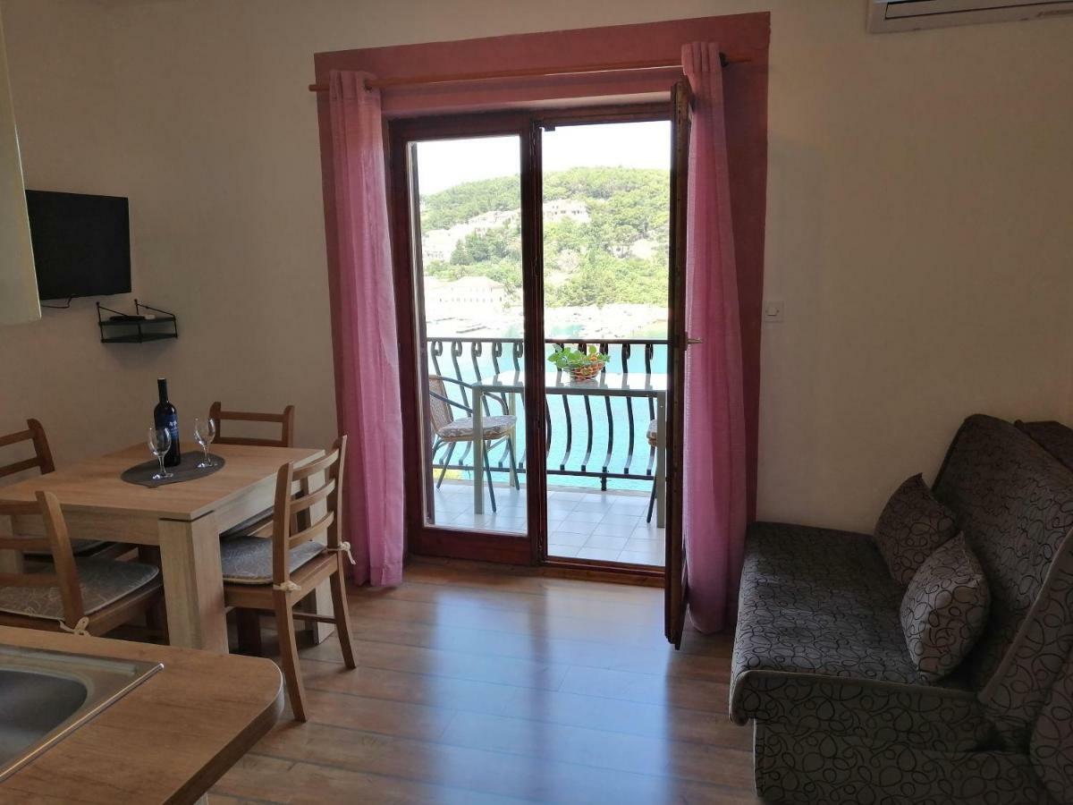 Apartments And Room Caric Jelsa  Luaran gambar