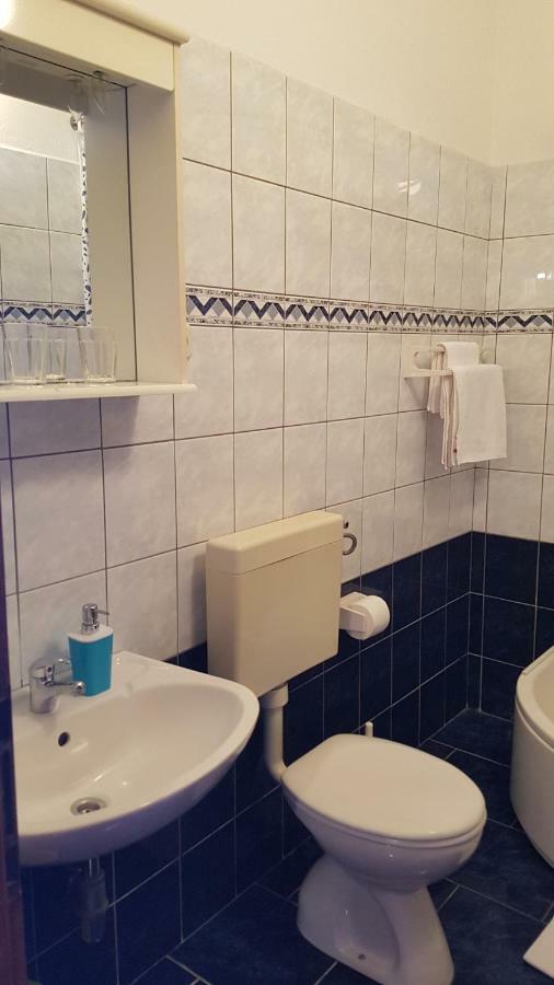 Apartments And Room Caric Jelsa  Luaran gambar