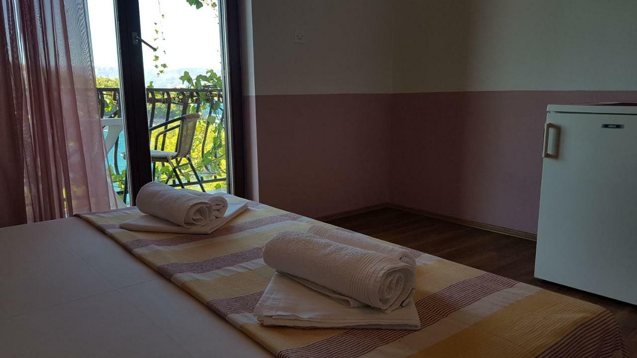 Apartments And Room Caric Jelsa  Luaran gambar