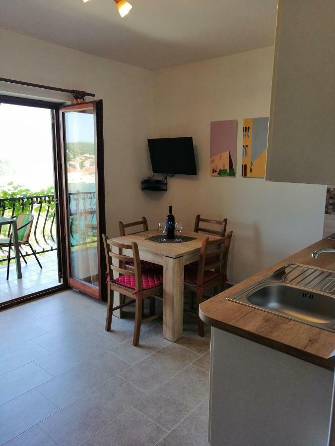 Apartments And Room Caric Jelsa  Luaran gambar